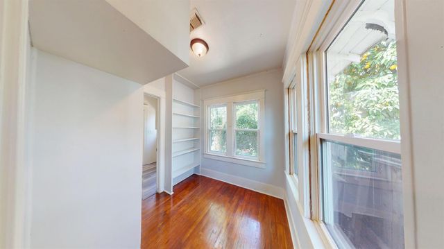 2605 N Wishon Avenue, Fresno, CA 93704