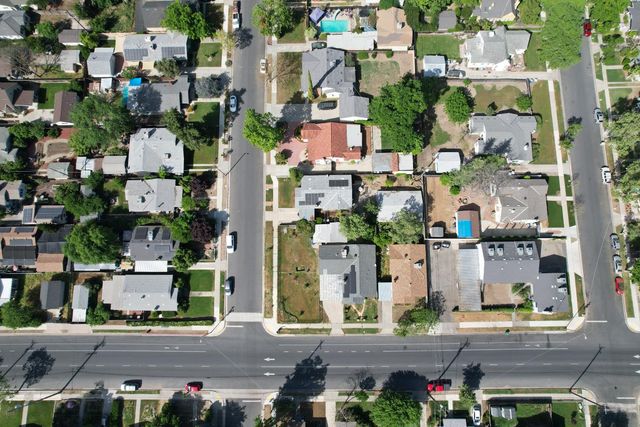 2605 N Wishon Avenue, Fresno, CA 93704