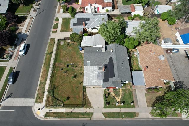 2605 N Wishon Avenue, Fresno, CA 93704