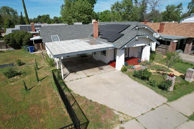 2605 N Wishon Avenue, Fresno, CA 93704