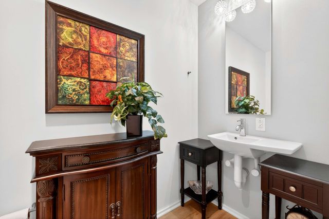 2115 Yeaman Pl Apt 402, Nashville, TN 37206