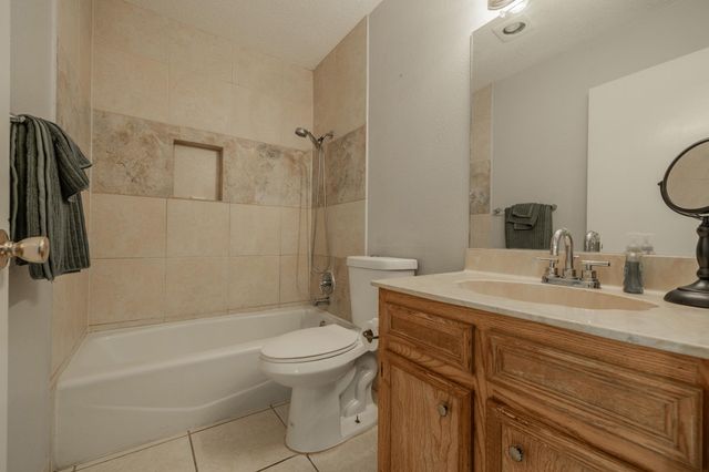 1713 Parkside CIR, Round Rock, TX 78664