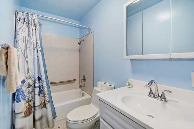 3845 Lynwood Way, Sacramento, CA 95864