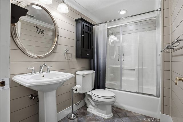 30027 Swan Point, Canyon Lake, CA 92587