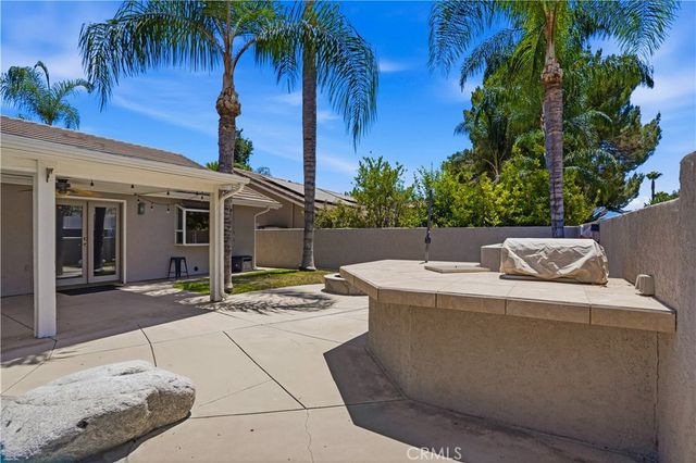 30027 Swan Point, Canyon Lake, CA 92587