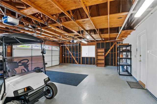 30027 Swan Point, Canyon Lake, CA 92587