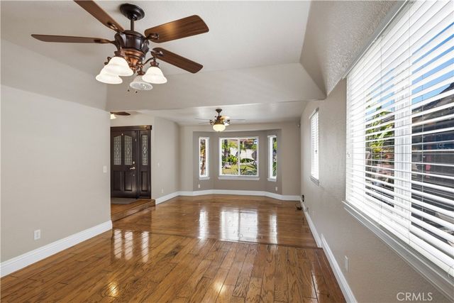 30027 Swan Point, Canyon Lake, CA 92587