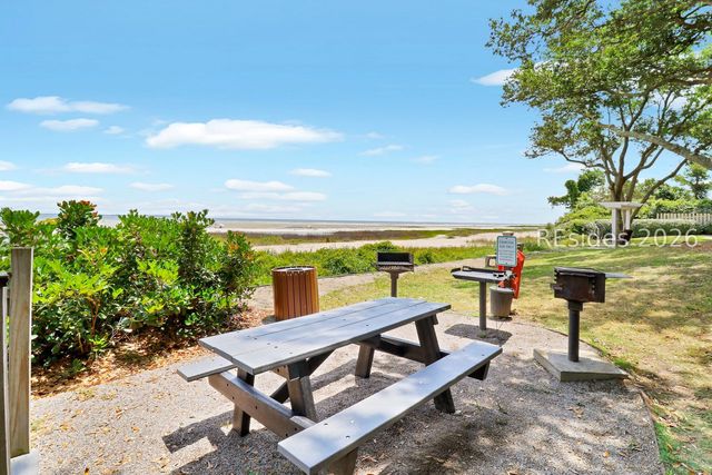 239 Beach City Rd Apt 1124, Hilton Head Island, SC 29926