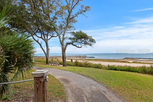 239 Beach City Rd Apt 1124, Hilton Head Island, SC 29926