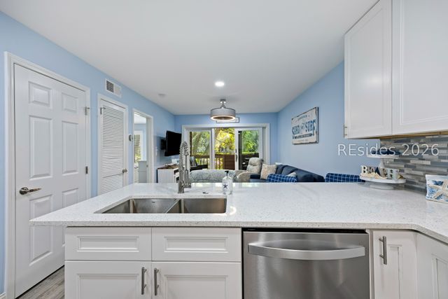 239 Beach City Rd Apt 1124, Hilton Head Island, SC 29926