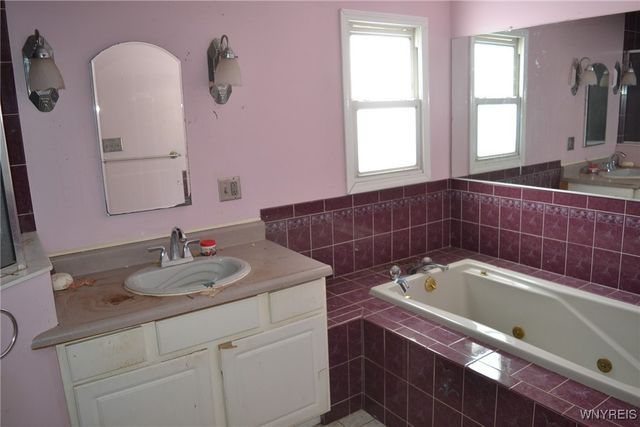 8610 Goodrich Road, Clarence, NY 14032