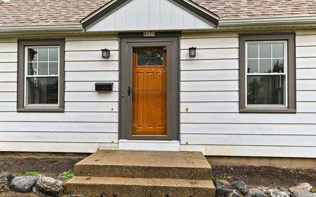 8624 W Beloit ROAD, West Allis, WI 53227