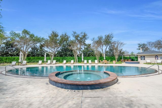 3333 Allen Parkway 406, Houston, TX 77019