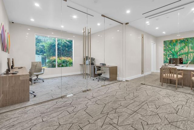 3333 Allen Parkway 406, Houston, TX 77019