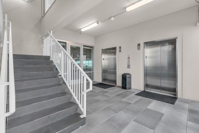 3333 Allen Parkway 406, Houston, TX 77019