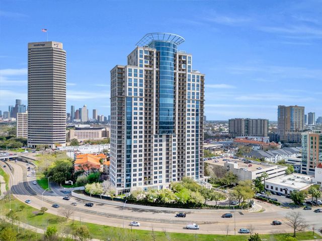 3333 Allen Parkway 406, Houston, TX 77019