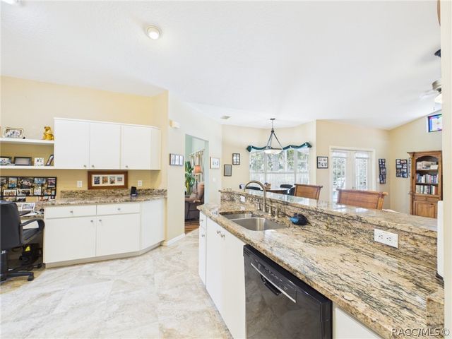 186 Linder Drive, Homosassa, FL 34446