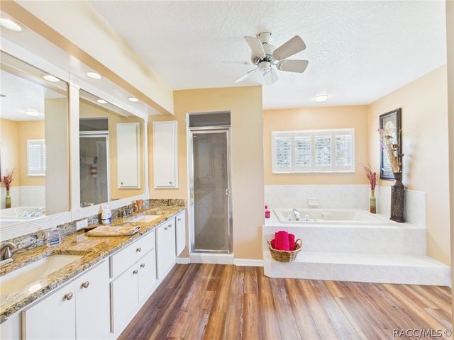 186 Linder Drive, Homosassa, FL 34446
