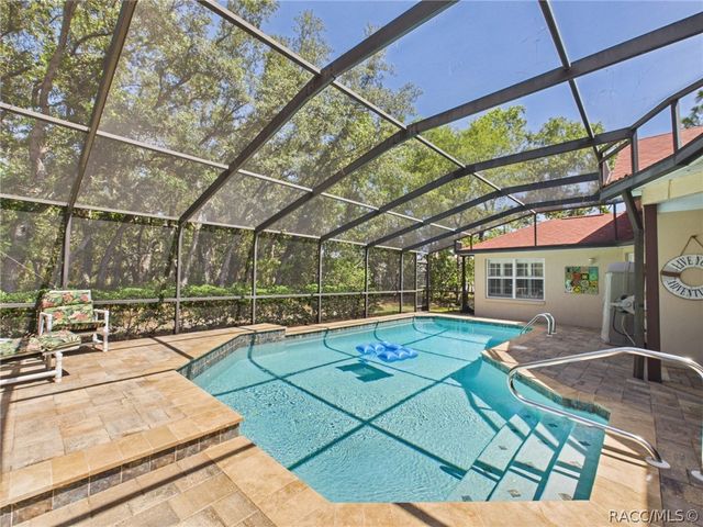 186 Linder Drive, Homosassa, FL 34446