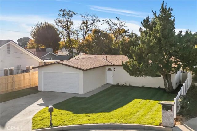 13376 Robin Court, Yucaipa, CA 92399
