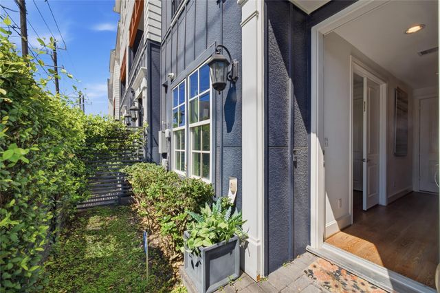 707 Bringhurst Street, Houston, TX 77020