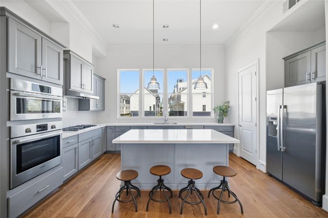 707 Bringhurst Street, Houston, TX 77020