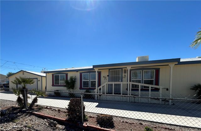1640 Arcadia Boulevard, Bullhead City, AZ 86442