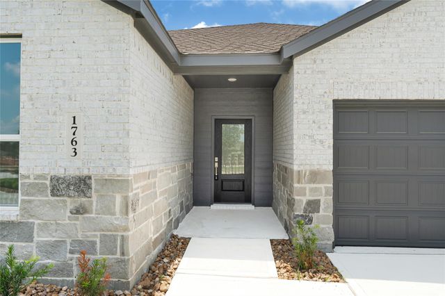 1763 Primrose Pointe Drive, Crosby, TX 77532