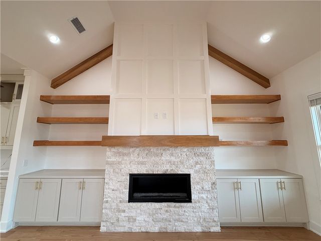 4103 W Murfield Drive, Rogers, AR 72758