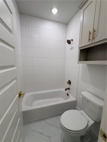 4103 W Murfield Drive, Rogers, AR 72758