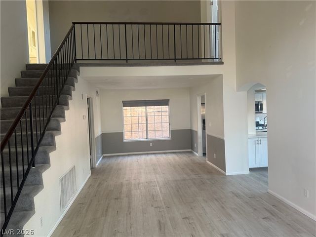 3204 Mariner Bay Street, Las Vegas, NV 89117
