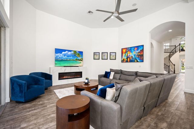 16014 Laurel Creek Drive, Delray Beach, FL 33446
