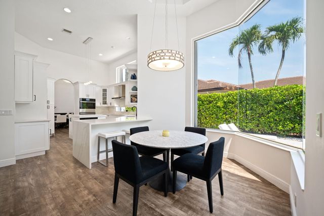 16014 Laurel Creek Drive, Delray Beach, FL 33446