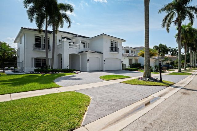 16014 Laurel Creek Drive, Delray Beach, FL 33446