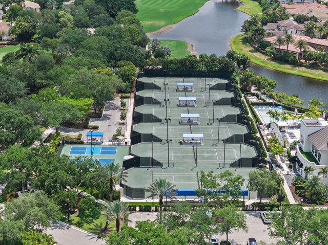 16014 Laurel Creek Drive, Delray Beach, FL 33446
