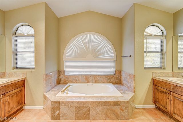 8344 Snowmass Drive, Las Vegas, NV 89128