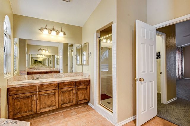 8344 Snowmass Drive, Las Vegas, NV 89128