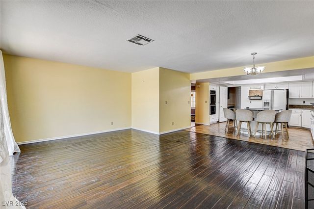 8344 Snowmass Drive, Las Vegas, NV 89128