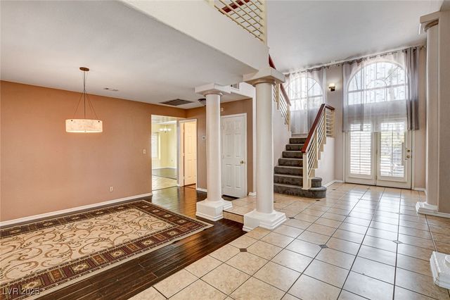 8344 Snowmass Drive, Las Vegas, NV 89128