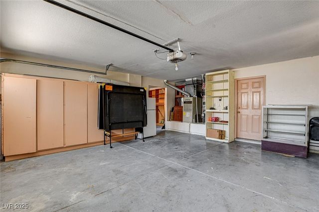 8344 Snowmass Drive, Las Vegas, NV 89128