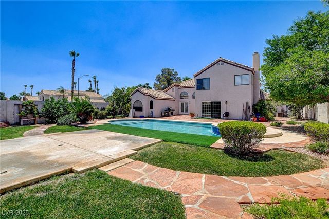 8344 Snowmass Drive, Las Vegas, NV 89128