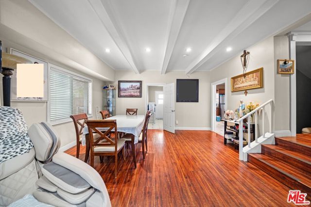 838 S St Andrews Place, Los Angeles, CA 90005