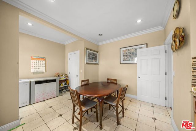 838 S St Andrews Place, Los Angeles, CA 90005