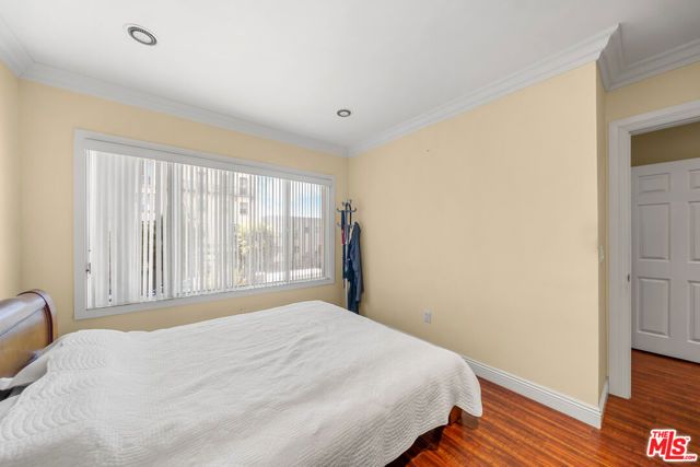 838 S St Andrews Place, Los Angeles, CA 90005