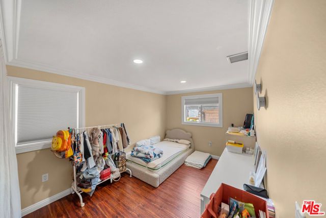 838 S St Andrews Place, Los Angeles, CA 90005