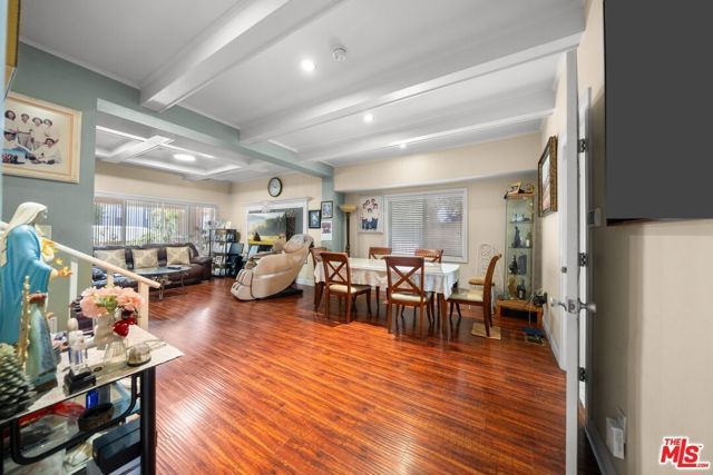 838 S St Andrews Place, Los Angeles, CA 90005