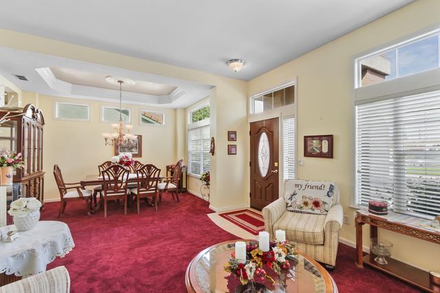 8450 Alameda Park Dr, Elk Grove, CA 95624