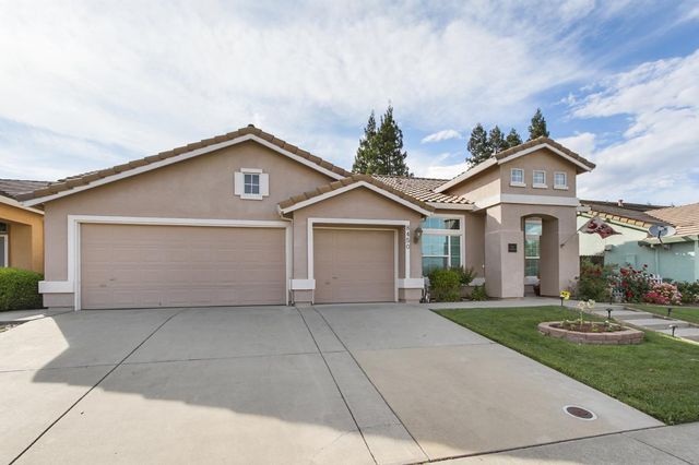 8450 Alameda Park Dr, Elk Grove, CA 95624