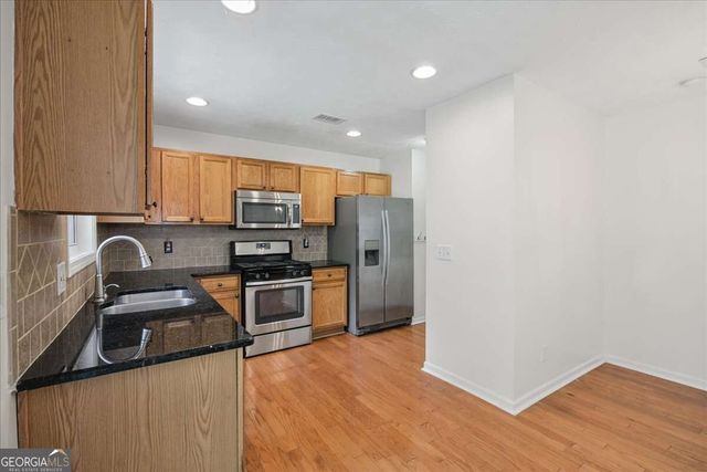 506 Weatherstone Court, Woodstock, GA 30188