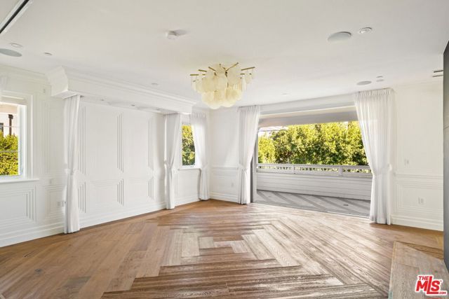 832 N Orange Grove Avenue, Los Angeles, CA 90046